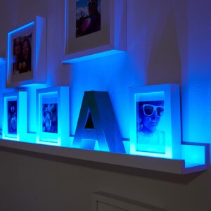 Aufladbarer LED Streifen 100cm Farbwechsel Bewegungsmelder Innenbereich Schrankleuchte - RGB Bunt