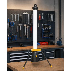 LED Turm Baustrahler Arbeitsstrahler mit 360°...