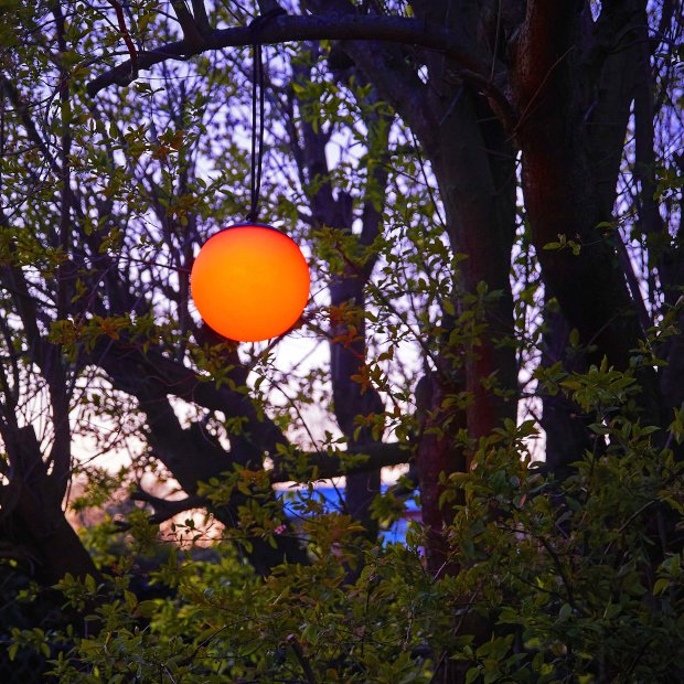 LED Akku Hängelampe Hängeleuchte RGBW für Innen und Außen Bojen-Optik Gartenleuchte Terassenlampe