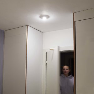 Northpoint LED Spots Schranklicht RGBW 6er-Set Dimmbar mit Timerfunktion Ferngesteuert inklusive Batterien Unterbauleuchte Ambientebeleuchtung Bettbeleuchtung Nachtlicht Batterielampe Partybeleuchtung