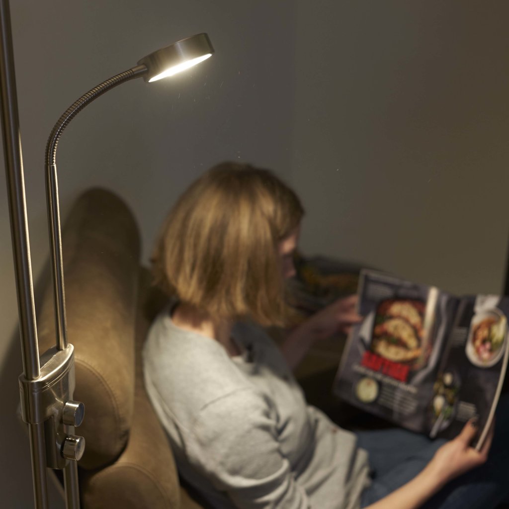 Leselicht Northpoint dimmbar mit schwenkbar Stehlampe LED Schwanenhal