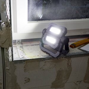 LED Baustrahler Arbeitslampe 10W mit 5000mAh Akku klappbar mit Magnet