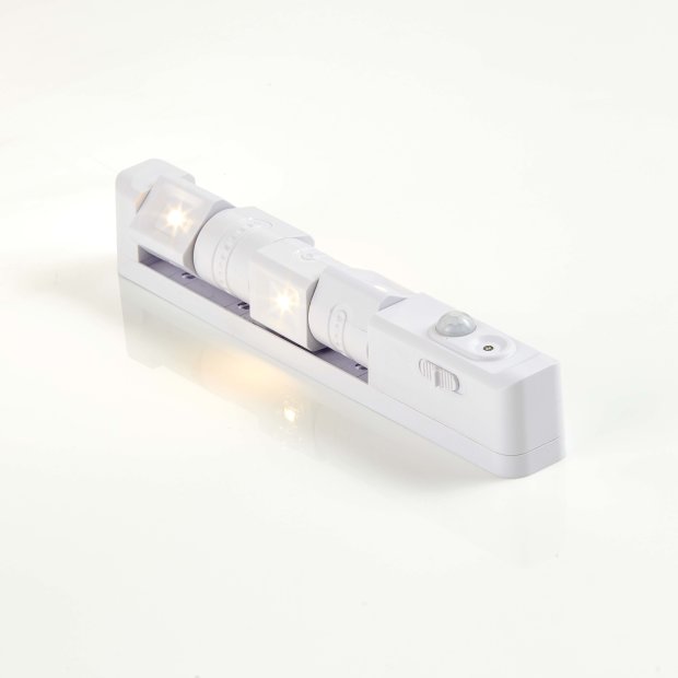 Northpoint LED Sensorleuchte mit 4 drehbaren Leuchtelementen tageslichtweißes Licht(3000K) inkl. Batterien Bewegungsmelder 100° Erfassungswinkel 3 m Reichweite