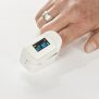 Medizinisches Pulsoximeter zur Pulswerte und Blutsauerstoffmessung geeignet für Sportler