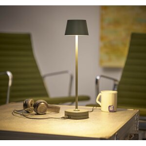 LED Akku Tischlampe mit Ladestation max. 45cm hoch mit 3000mAh Akku 200lm warmweißes Licht (3000K) olivegrün