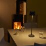 LED Akku Tischlampe mit Ladestation max. 45cm hoch mit 3000mAh Akku 200lm warmweißes Licht (3000K) olivegrün