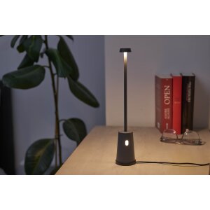 LED Tischlampe mit Ladestation stufenlos dimmbar Touchsensor warmweißes Licht 3000K für Innen