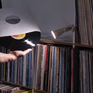 3in1 LED Akku Tischlampe 4-stufig dimmbar klatweißes Licht 6500K 150lm einfache Bedienung Touchtaste