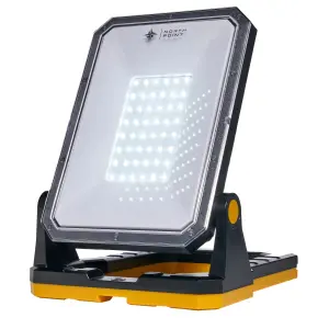 Multi Akku LED Baustrahler Arbeitsstrahler 3000 Lumen 6500 Kelvin IP20 dimmbar max. 30W kompatibel