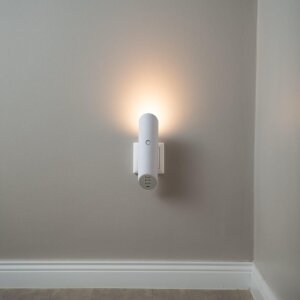 B-Ware Spotlight Wallcharger | SWC 100 - 202 x 52 x 92 mm - Kunststoff und Metall - modern