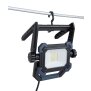 LED-Arbeitsstrahler 55 W  4500 Lumen, dimmbar, CRI 90, Tageslicht 5000 K, mit Steckdose &